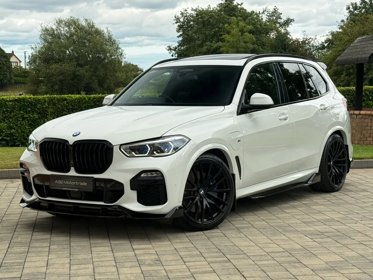 2021 BMW X5 45e xDrive M Sport Pro - Image 1