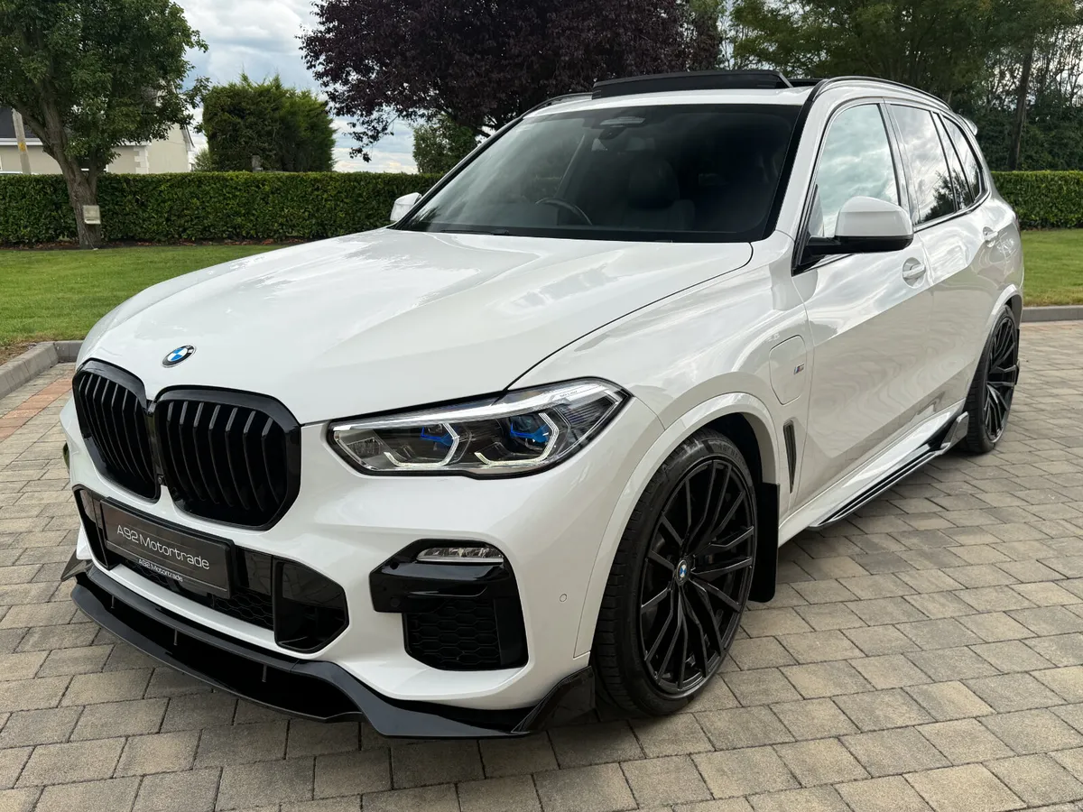 2021 BMW X5 45e xDrive M Sport Pro - Image 3