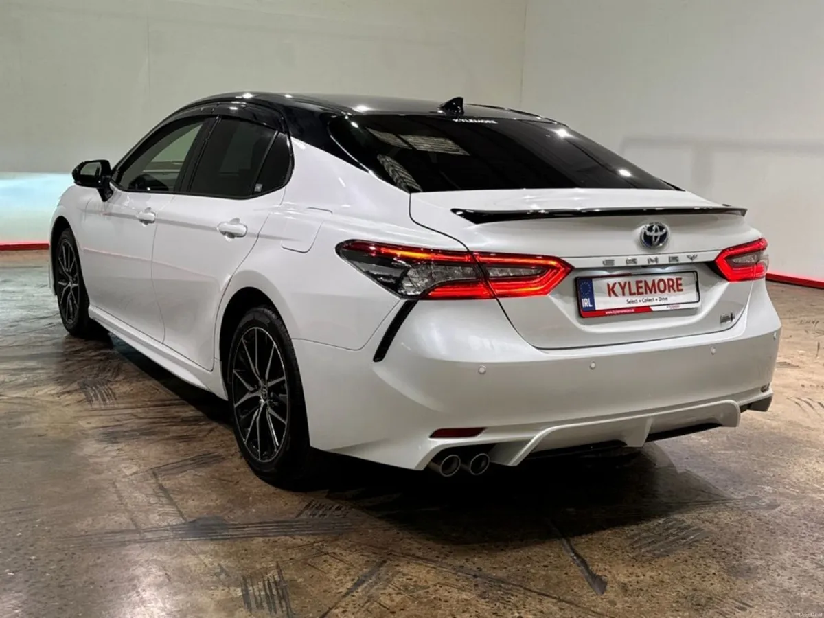 Toyota Camry 2.5 HYBRID AUTOMATIC WS EDITION - WHI - Image 5