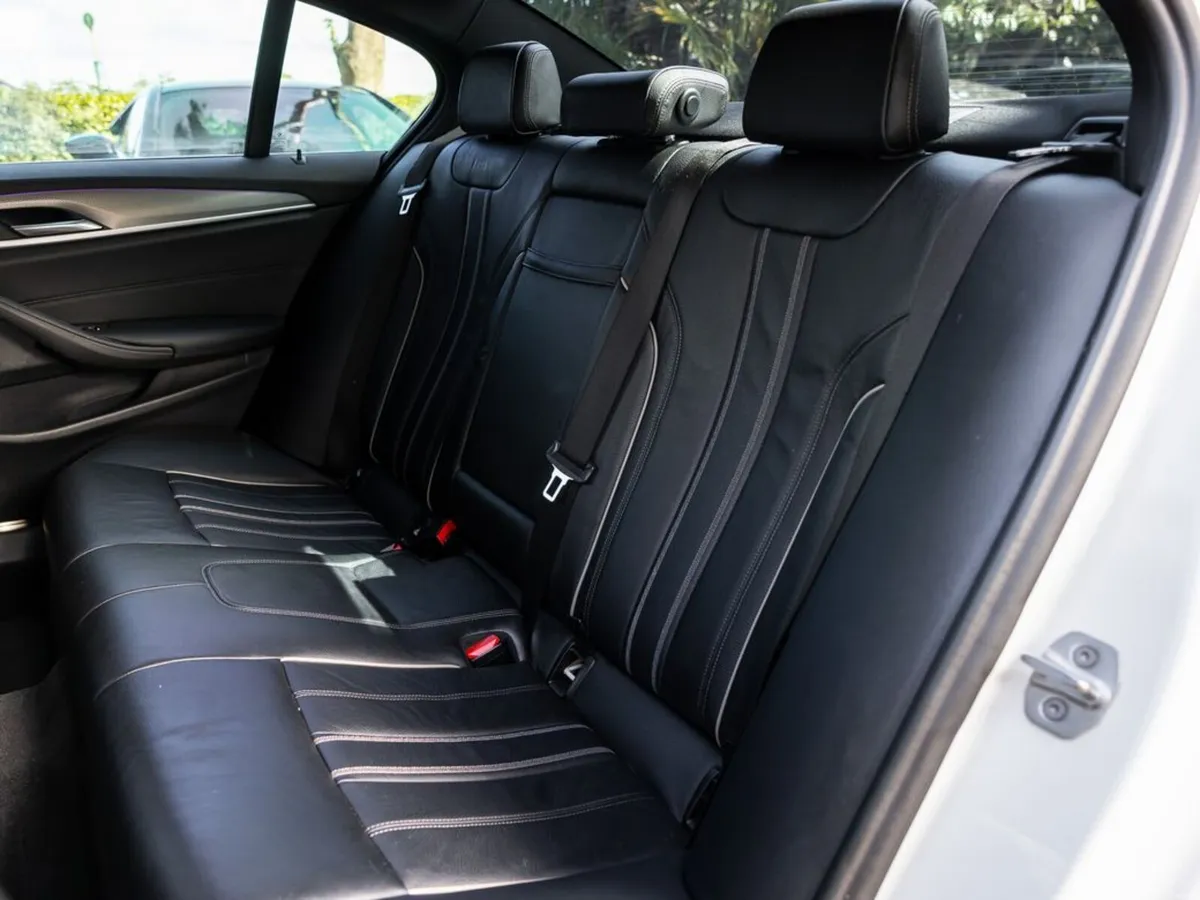 BMW 5-Series 530e G30 4DR Auto - Image 6