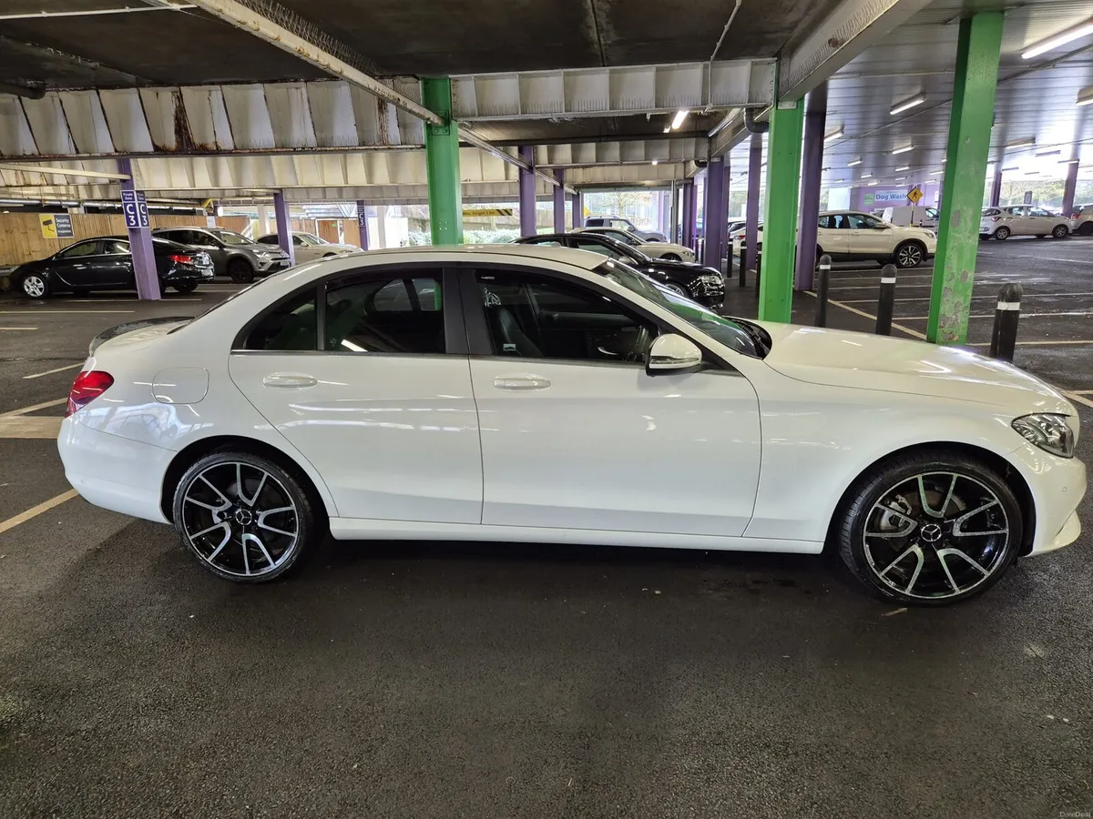 Mercedes c200 - Image 1