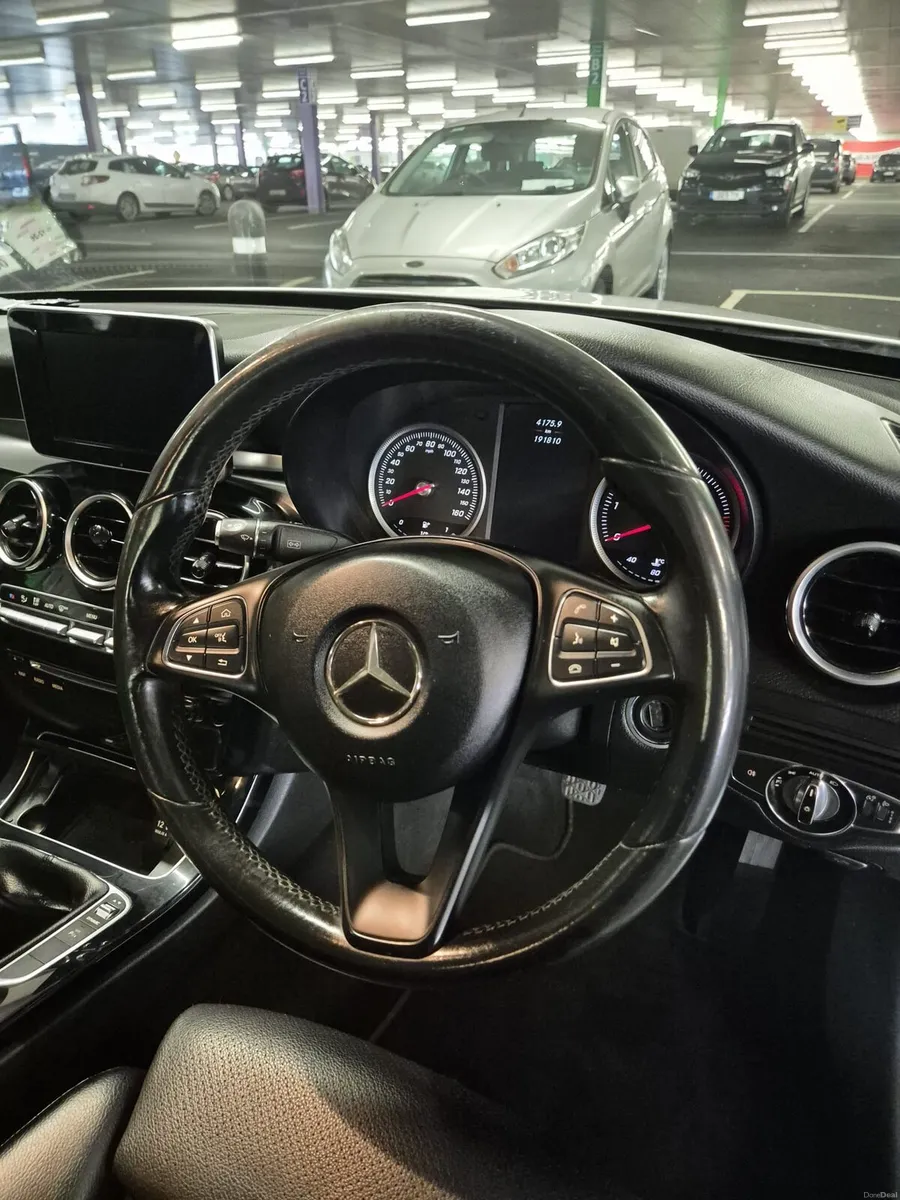 Mercedes c200 - Image 3