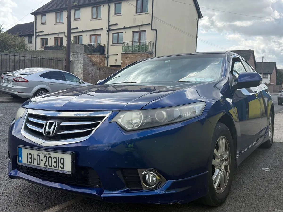 Honda car - Image 4