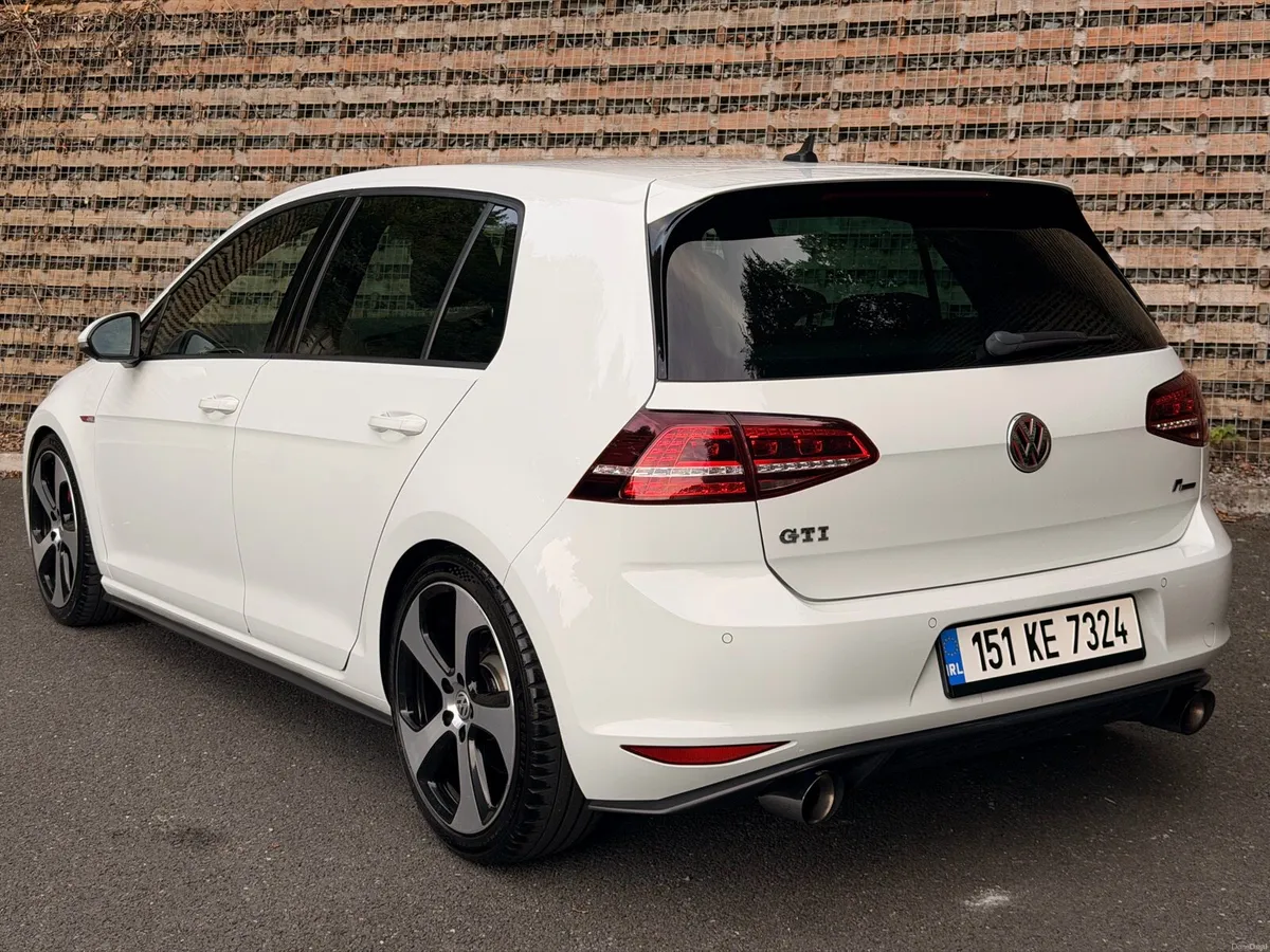 151 Vw Golf GTi **DSG 220BHP** - Image 3