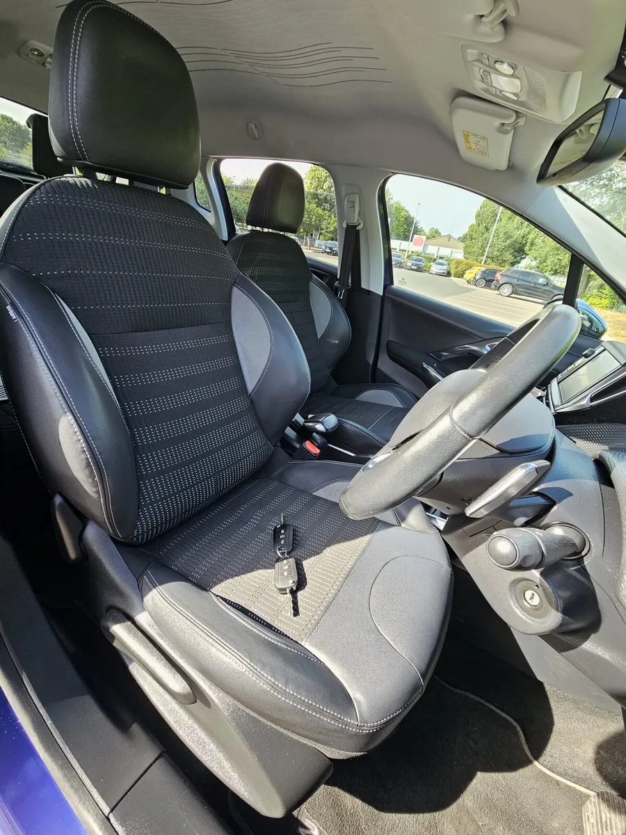 Peugeot 2008 Automatic - Image 6