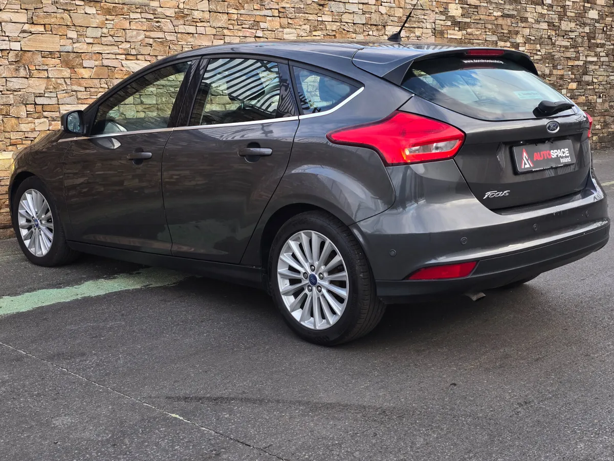 161 Ford Focus TITANIUM X  1.5 Diesel - Image 6