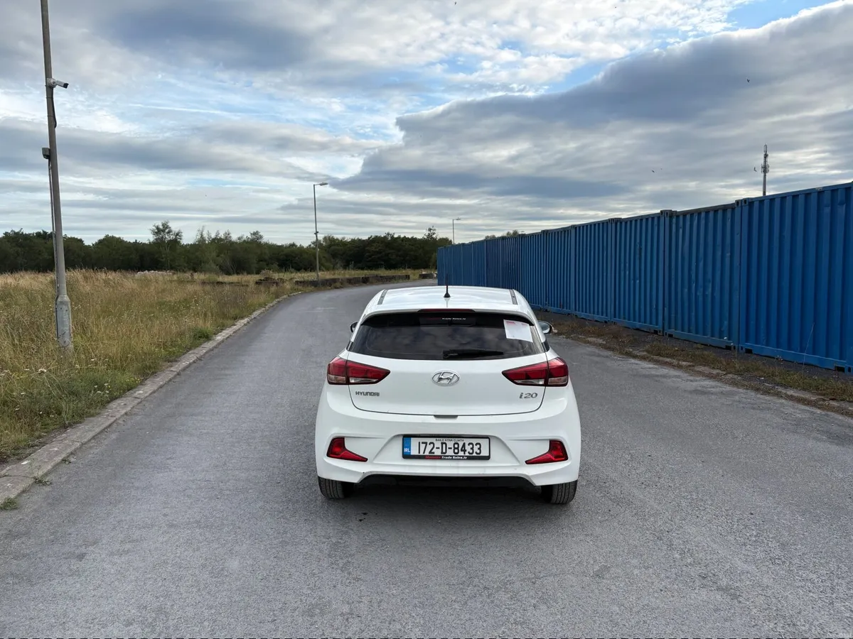 Hyundai i20 2017 - Image 5