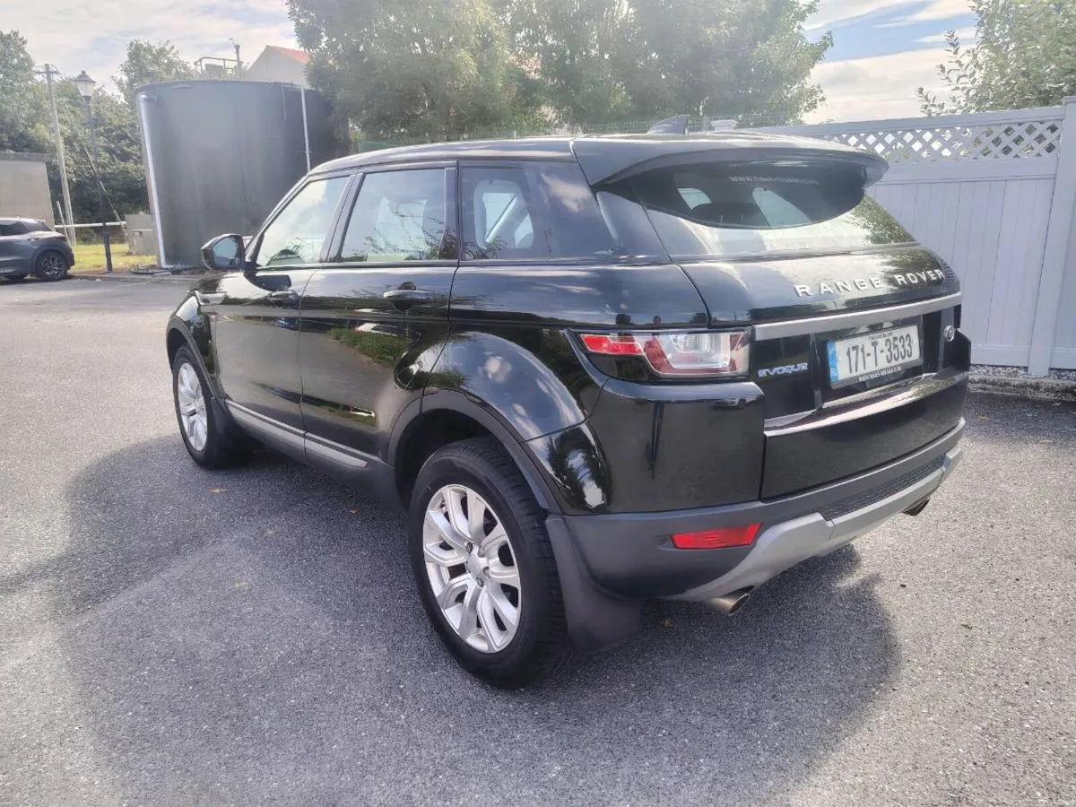 171 Range Rover Evogue - Image 5