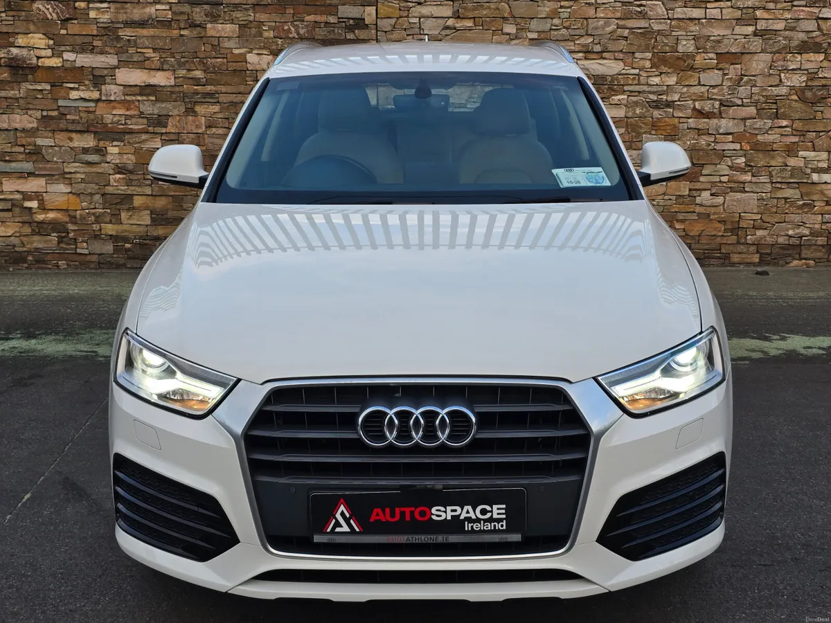 182 Audi Q3 2.0 TDI Manual - Image 4