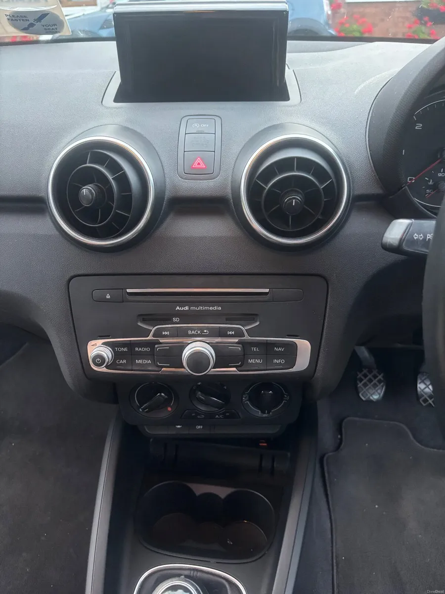 Audi A1 2018 - Image 6
