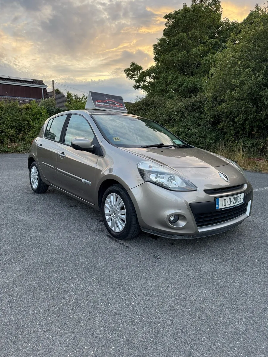 Renault Clio Automatic New nct 09/2027 - Image 2