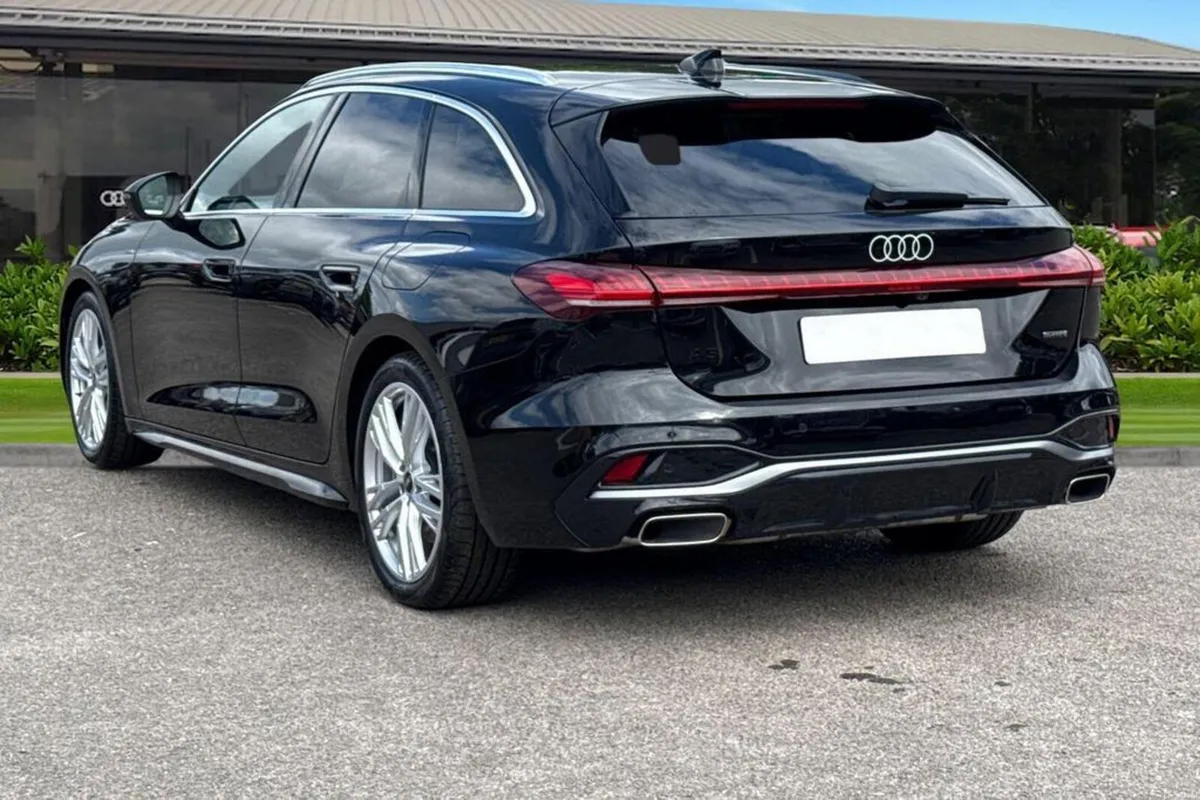 252 Audi A5 Avant 299 Quattro - Image 3