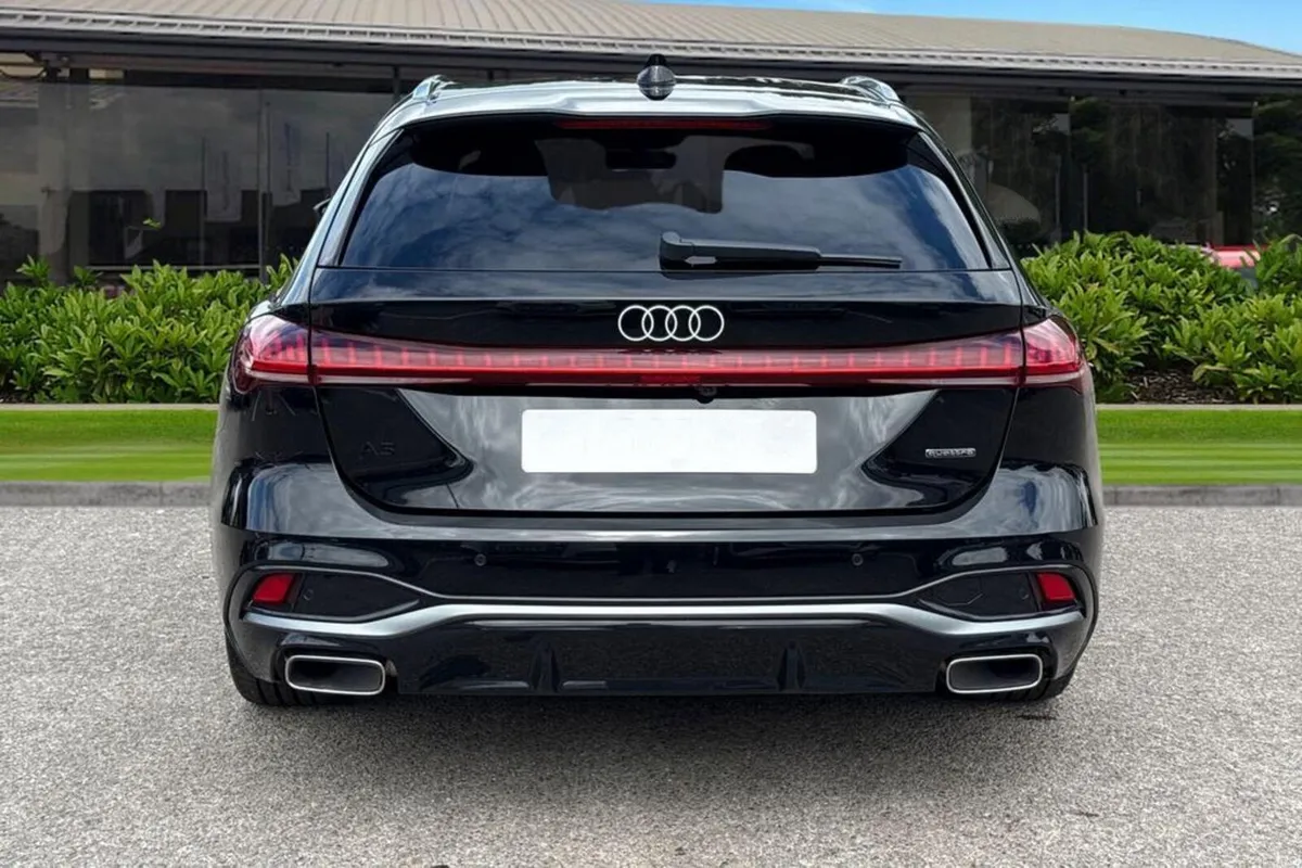 252 Audi A5 Avant 299 Quattro - Image 4