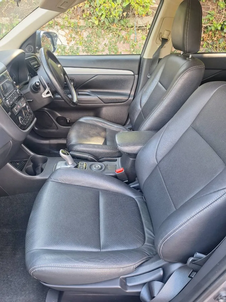 Mitsubishi outlander - Image 4