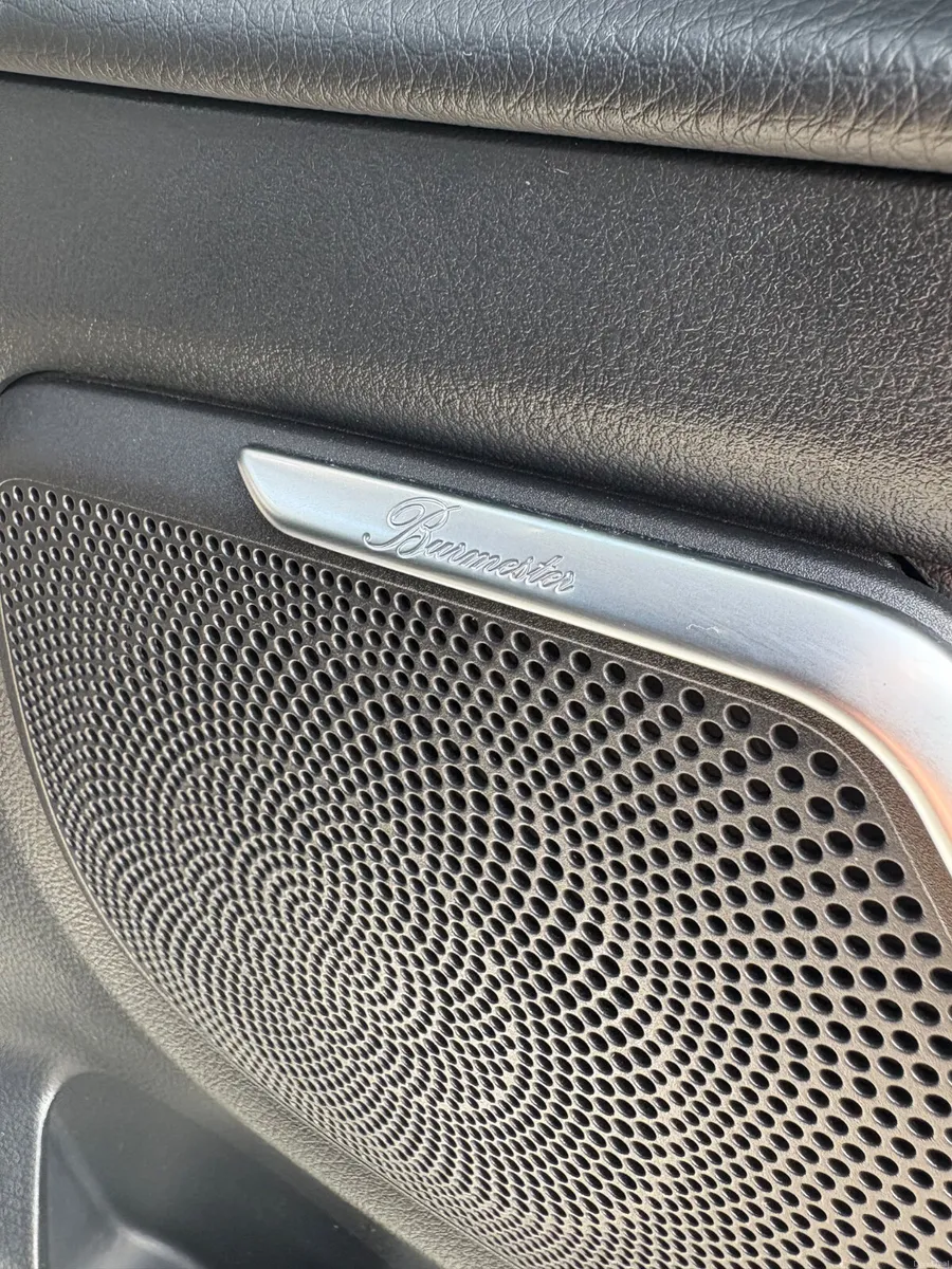 Mercedes V220D Avantgarde Automatic 2.1 2018 - Image 6