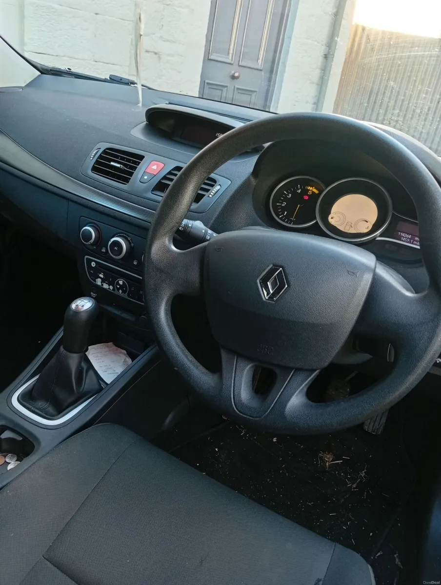 Renault Megane 2010 - Image 5
