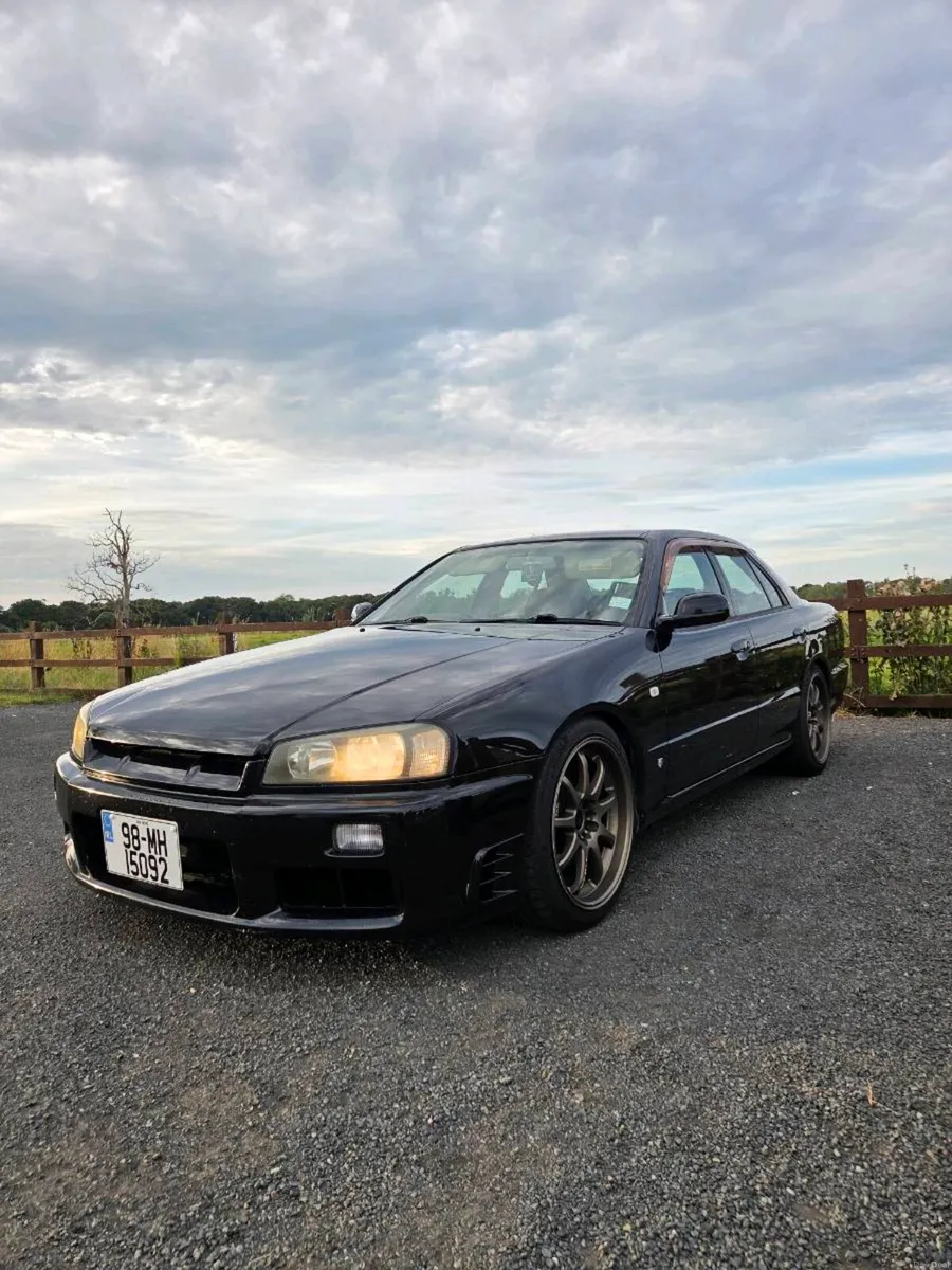 Nissan Skyline R34 GTT - Image 5