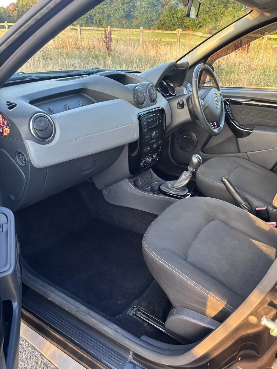2016 Dacia duster - Image 6