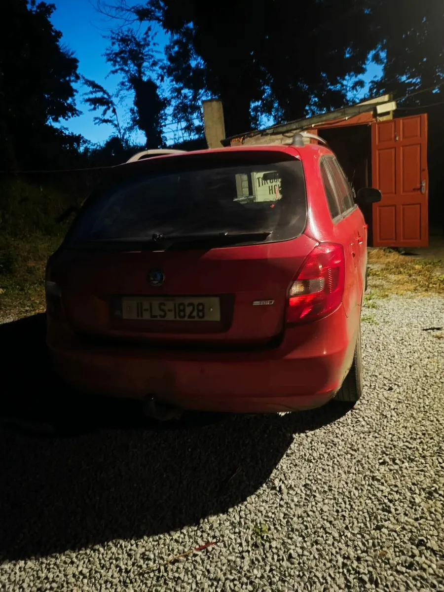 Skoda fabia 1.6 Diesel - Image 2