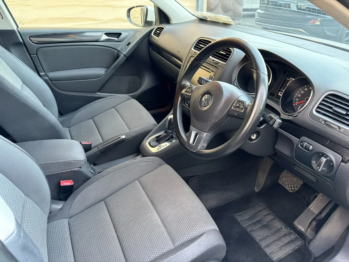 2011 VW Golf 1.6 TDI Match DSG Automatic - Image 5