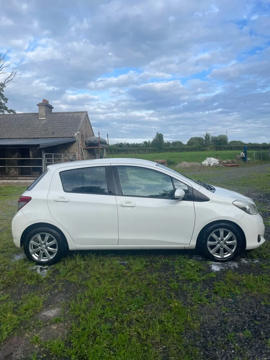 Toyota Yaris 2012 1.4 Diesel - Image 2