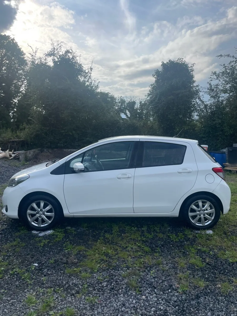 Toyota Yaris 2012 1.4 Diesel - Image 3