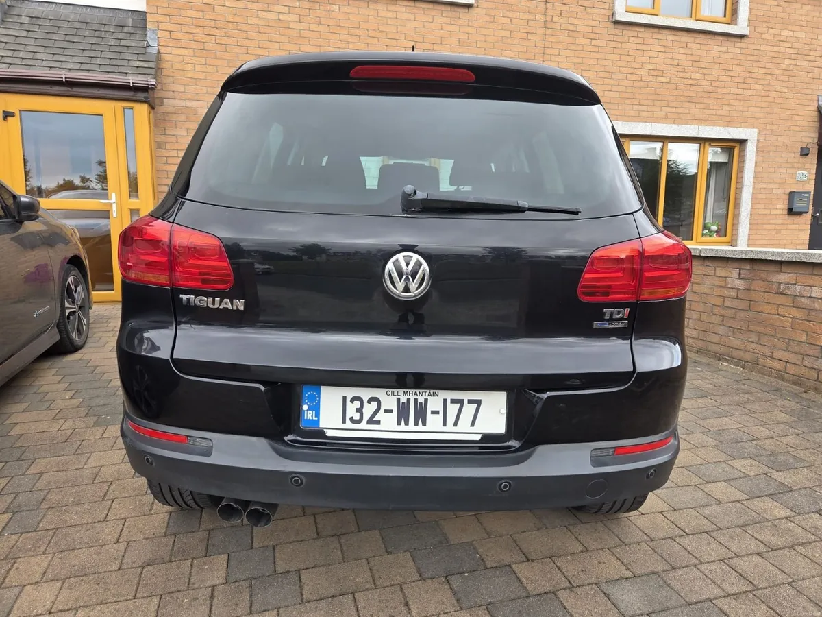 2013 Volkswagen Tiguan 2.0 TDI Diesel, 135,830 km - Image 3