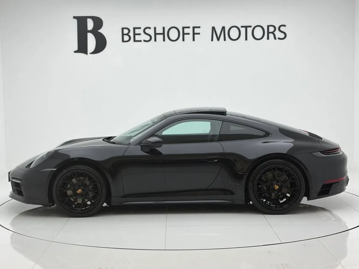 Porsche 911 CARRERA 4 PDK COUPE=HUGE SPEC//LOW MIL - Image 2