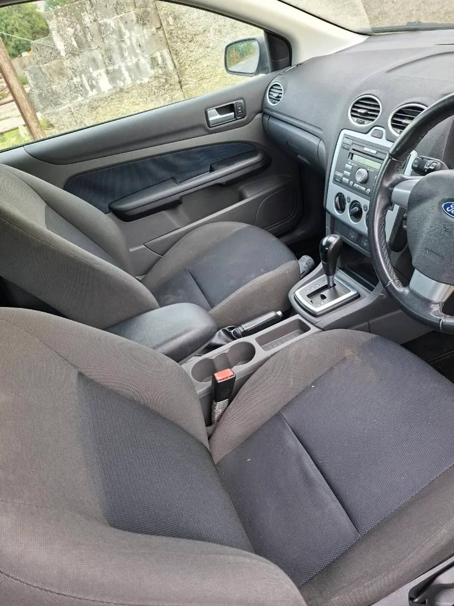 FORD FOCUS AUTOMATIC ONLY 125000KM - Image 5