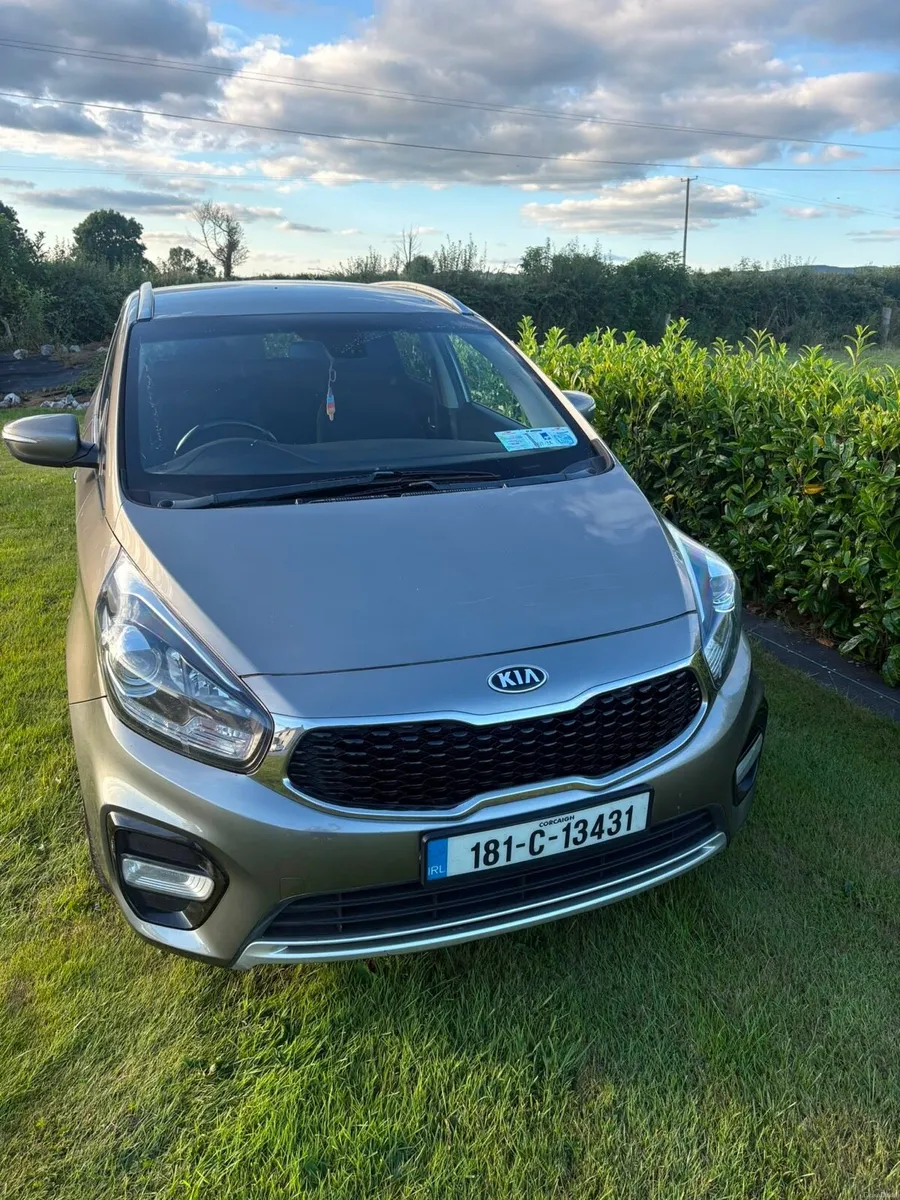 2018 Kia Carens 1.7crdi - Image 3