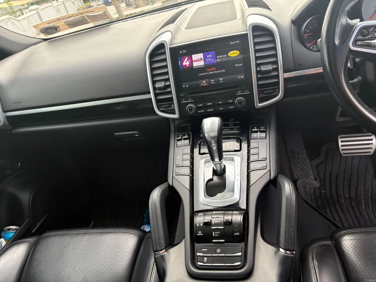 Porsche Cayenne s 2017 4.2 V8 Diesel - Image 6