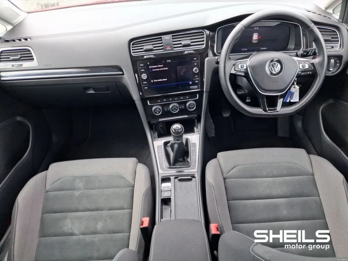 Volkswagen Golf 1.0 TSI 5DR 110HP Highline - Image 3