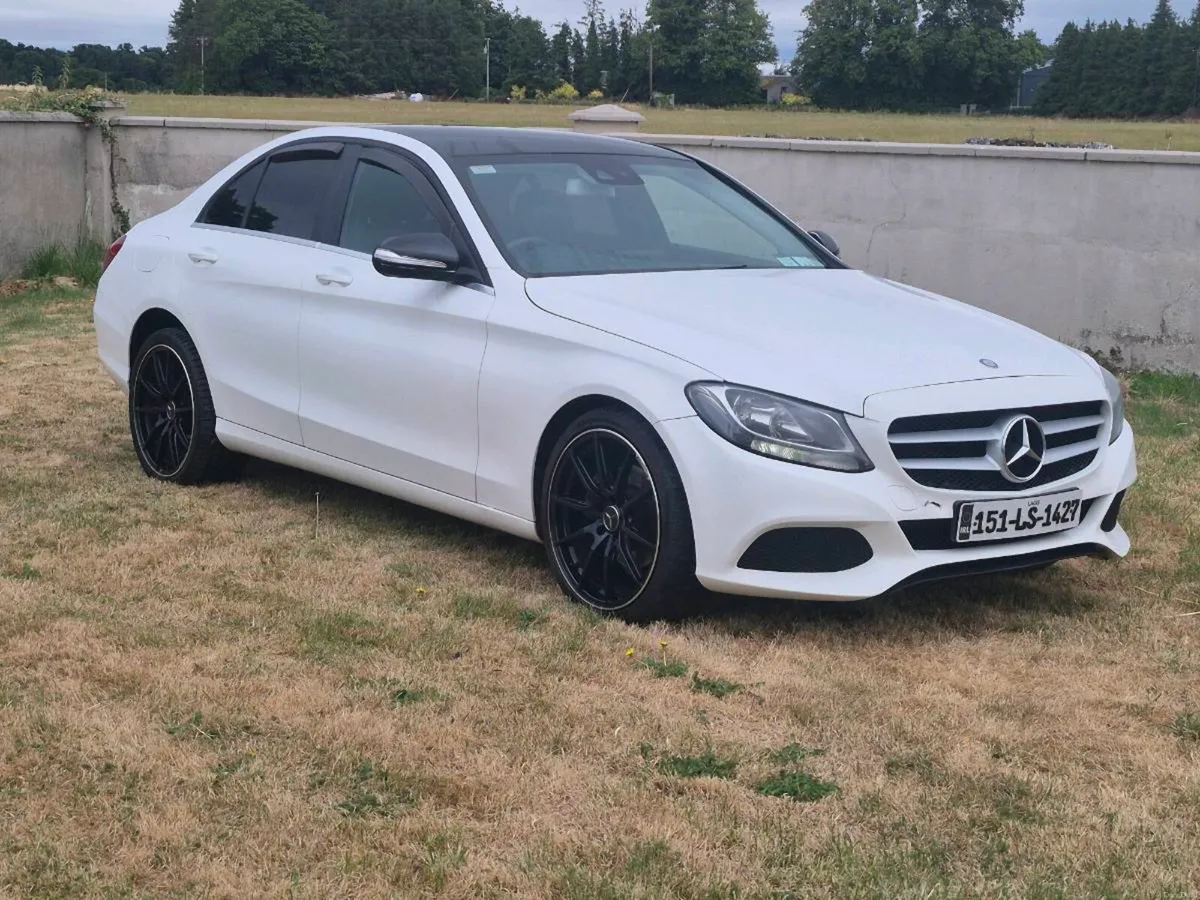 Mercedes benz C220 diesel - Image 1
