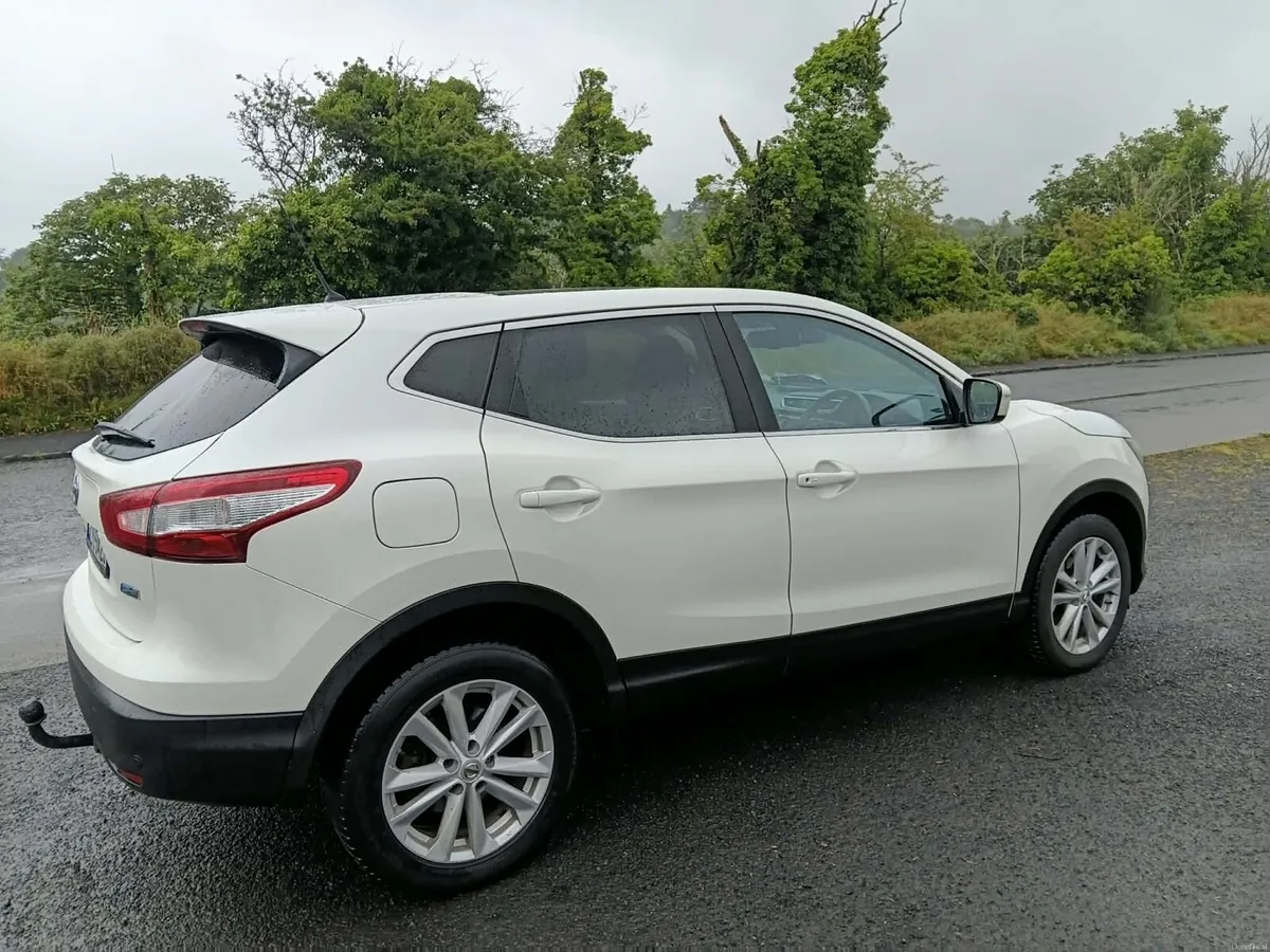 2015 Nissan Qashqai NCT 03/2027 - Image 2