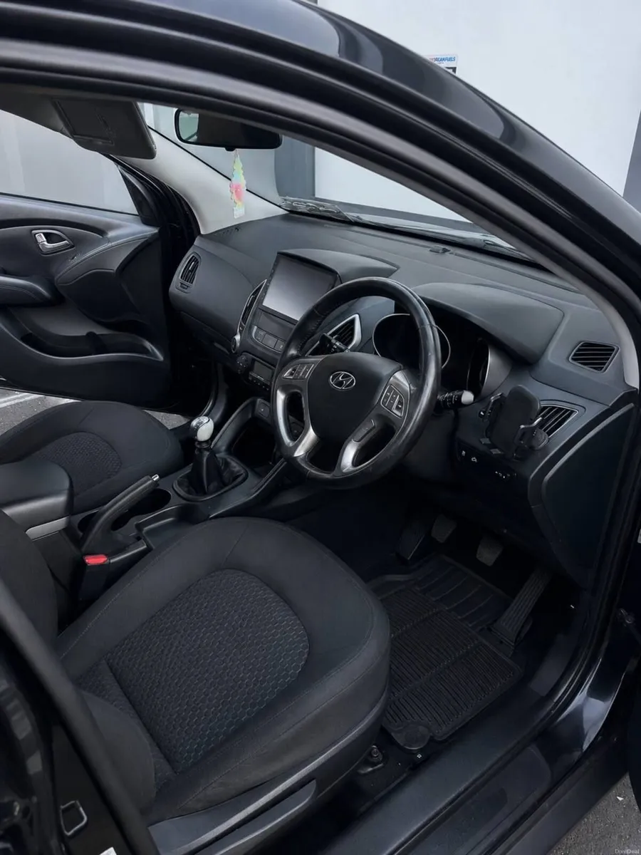 Hyundai ix35 1.7 CRDi Premium - Image 2