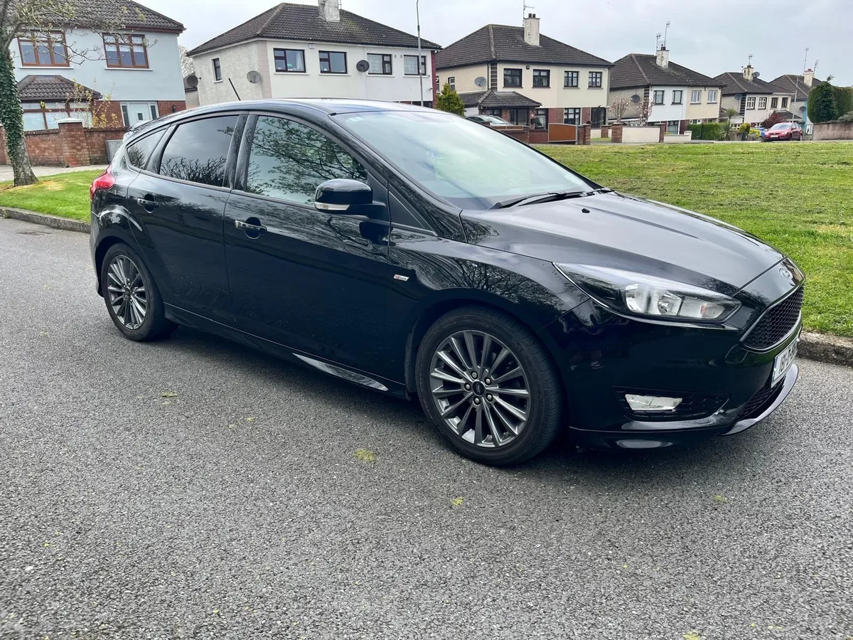 Ford Focus 2018 - Image 4