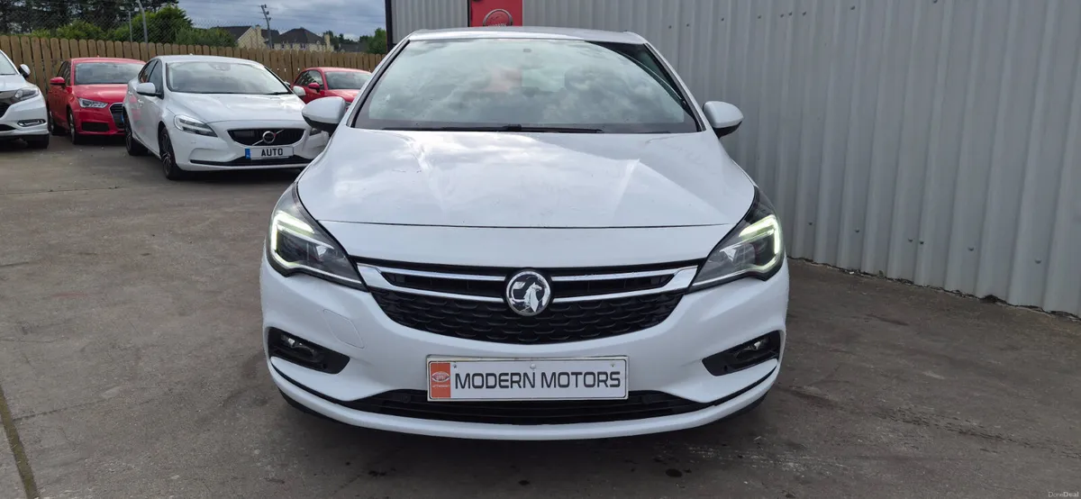Vauxhall Astra tech line 1.6 cdti diesel new model - Image 4