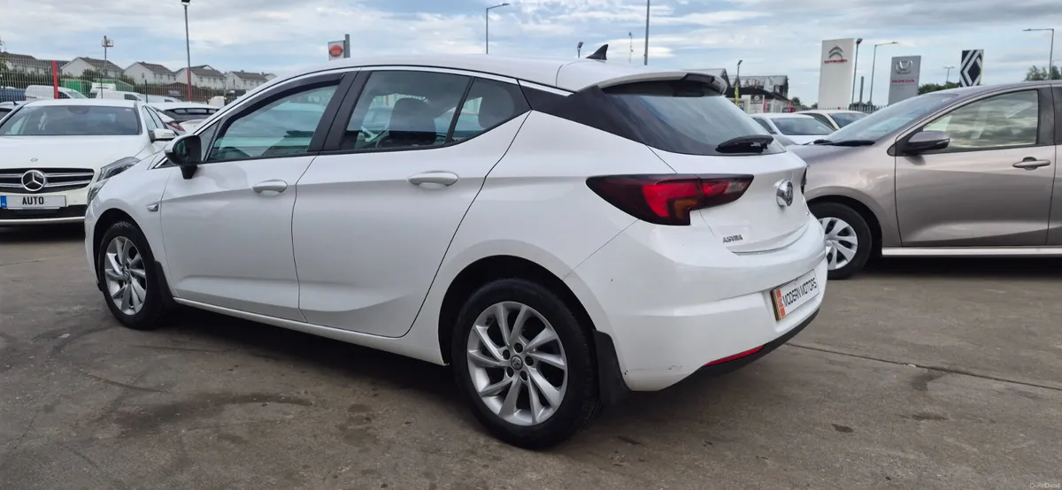 Vauxhall Astra tech line 1.6 cdti diesel new model - Image 5
