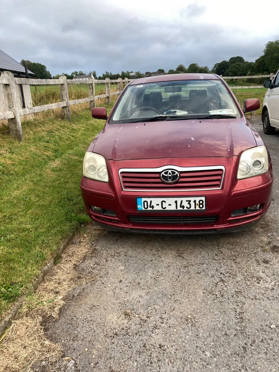 Toyota Avensis 2004 - Image 1