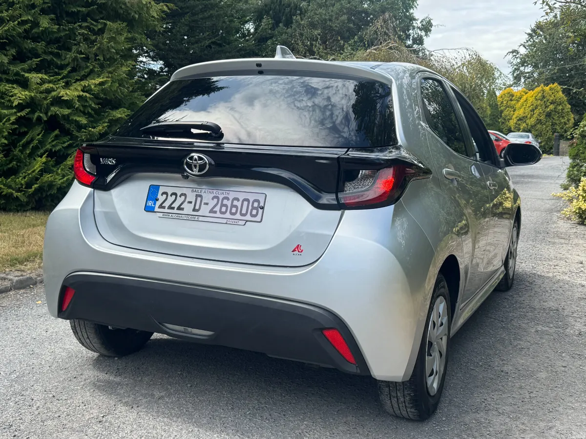 Toyota Yaris 2022 - Image 5
