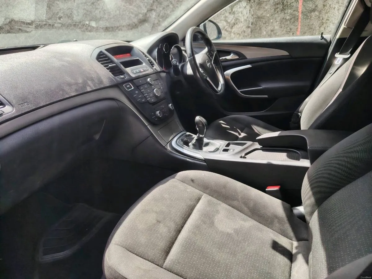 2012 Insignia diesel - Image 5