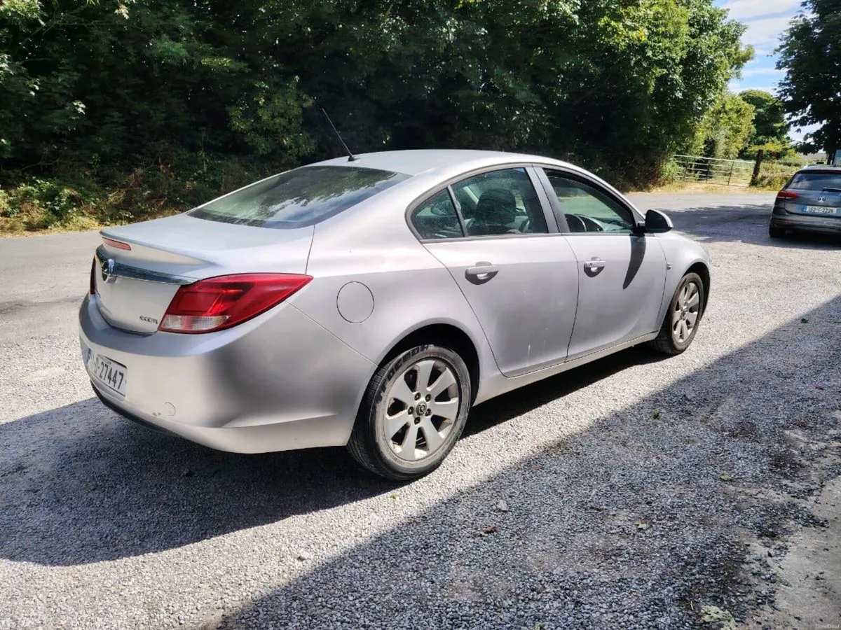 2012 Insignia diesel - Image 2
