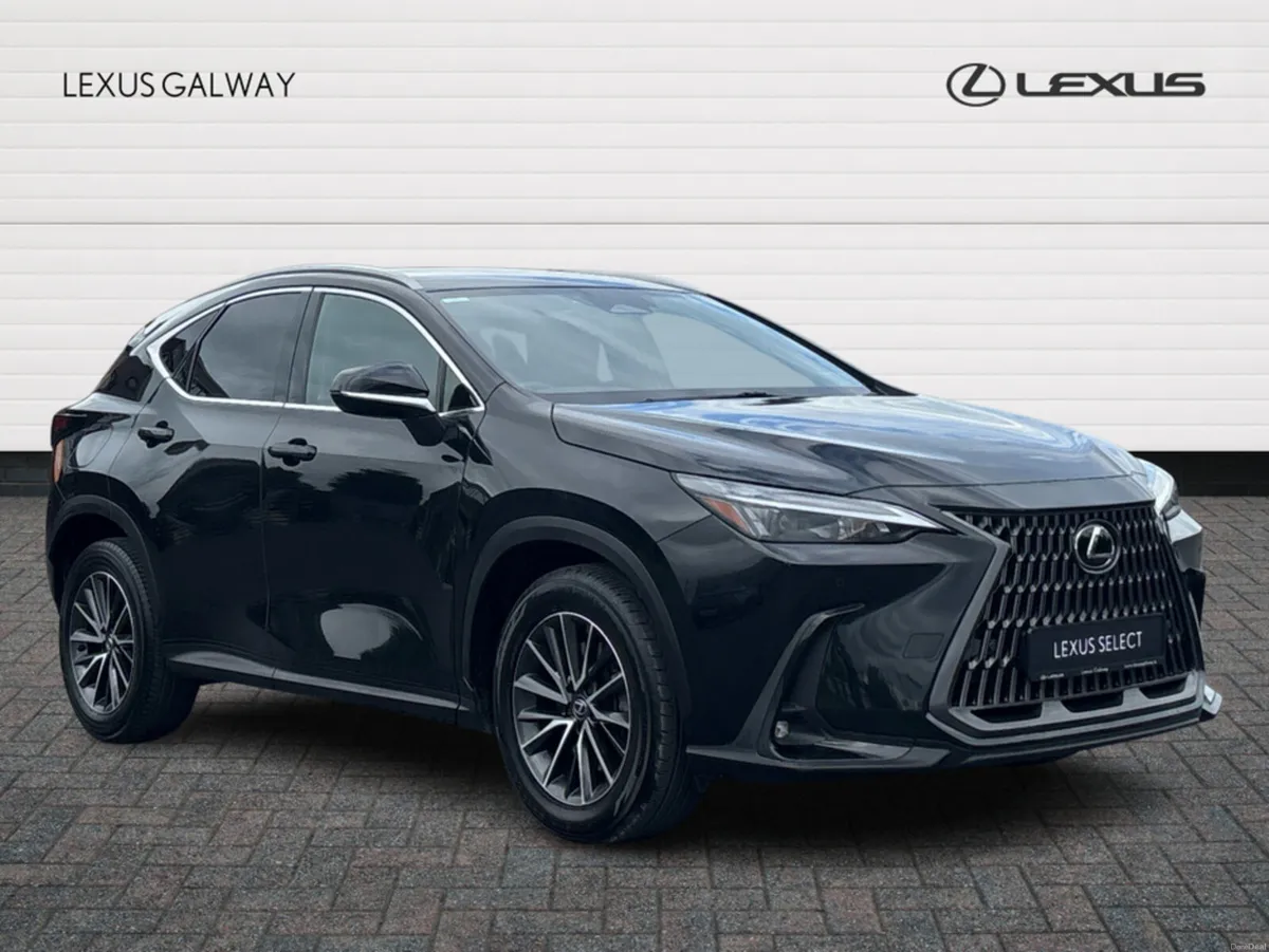 Lexus NX NX 450h+ ExecutivePlug-In-Hybrid // Heate - Image 1