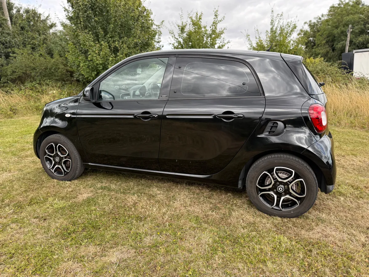 SMART FORFOUR 2019 1.0L AUTOMATIC PETROL VERY LOW - Image 6