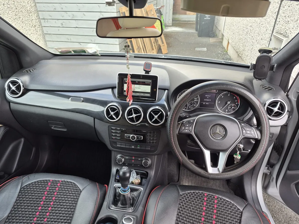 Mercedes Benz B189d - Image 5