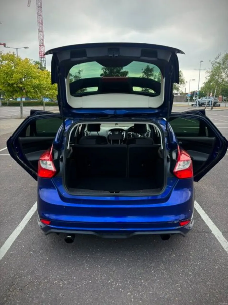 Ford Focus 2013 - Image 6