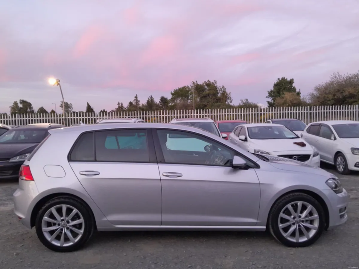 Volkswagen Golf 1.4 Petrol TSI BlueMotion Automati - Image 4