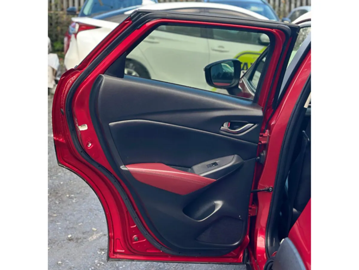 Mazda CX-3 SkyActiv 1.5L Diesel Automatic Low Mile - Image 6