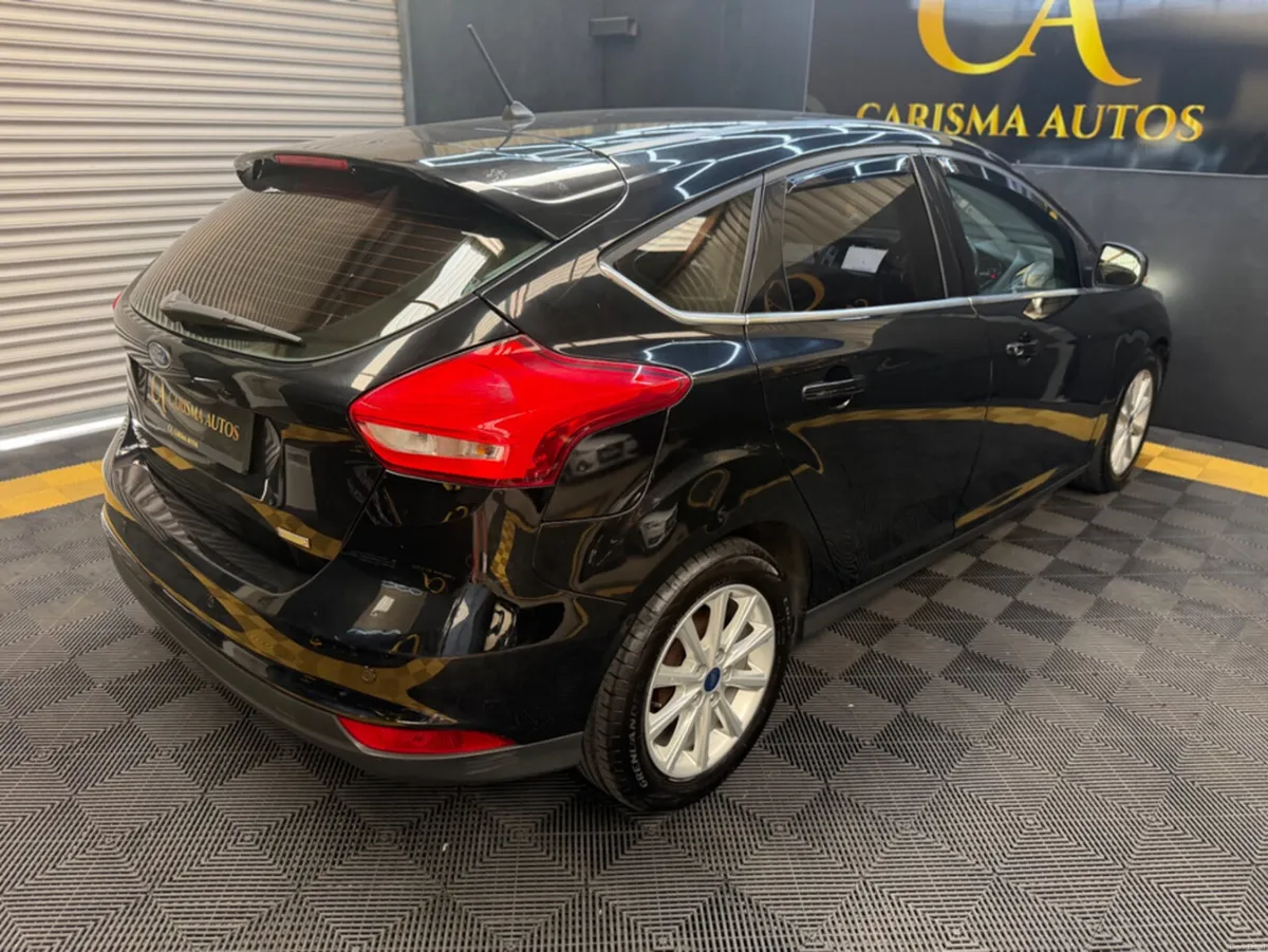 Ford Focus 1.0 TITANIUM ECOBOOST 12 125PS 5DR T - Image 6
