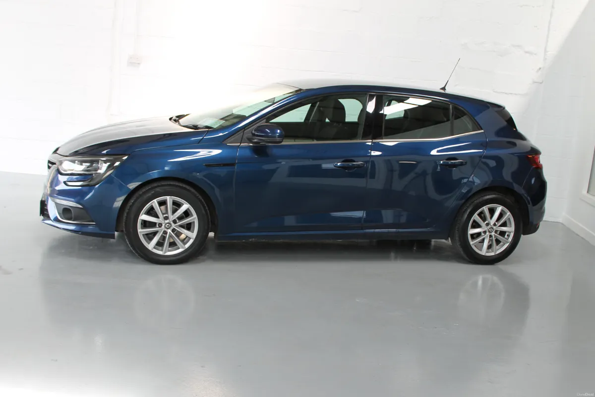 Renault Megane 2021, Play Blue, Finance Arranged - Image 4